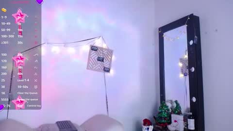 Snapshot of cute_horny12 chatting on 14, 11, 2025 Cute horny1 online show from 14, 11, 2025