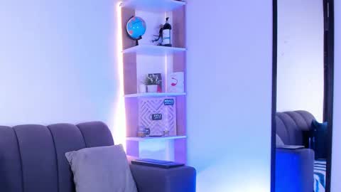 Cute horny1 online show from 27, 2, 2026