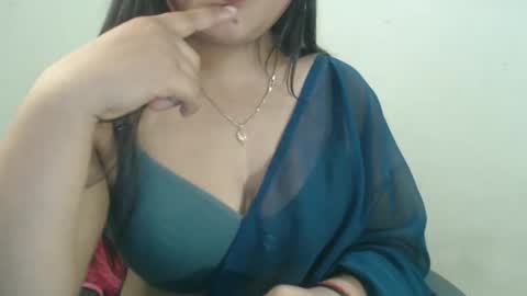 Snapshot of cute_kavya chatting on 5, 2, 2026 cute_kavya online show from 5, 2, 2026