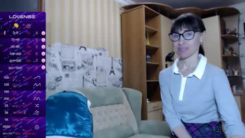 cute_lion_ online show from 7, 2, 2025