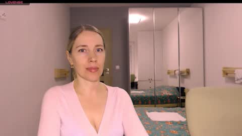 Snapshot of cute_lion_ chatting on 6, 2, 2026 cute_lion_ online show from 6, 2, 2026