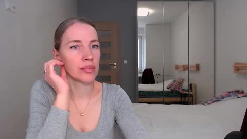 Snapshot of cute_lion_ chatting on 19, 4, 2026 cute_lion_ online show from 19, 4, 2026