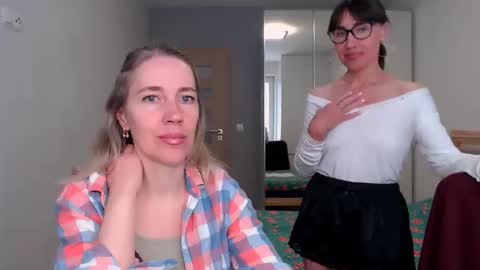 Snapshot of cute_lion_ chatting on 26, 4, 2026 cute_lion_ online show from 26, 4, 2026