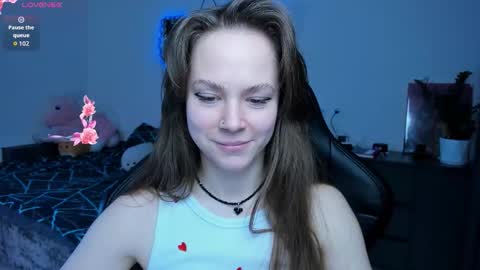 Snapshot of cute_little_ass chatting on 28, 11, 2025 Emily online show from 28, 11, 2025