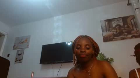 cute_lorna online show from 19, 3, 2026
