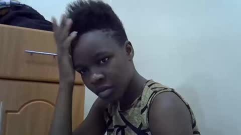 cute_marion online show from 29, 1, 2025