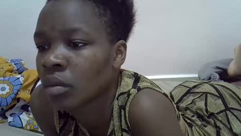 cute_marion online show from 17, 2, 2025
