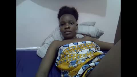cute_marion online show from 27, 2, 2025