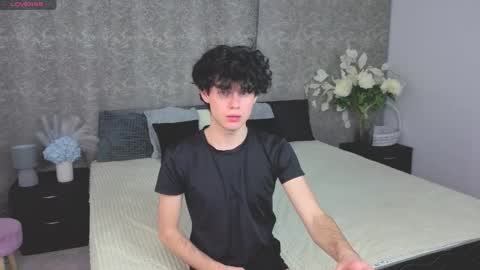 Mike online show from 4, 12, 2025