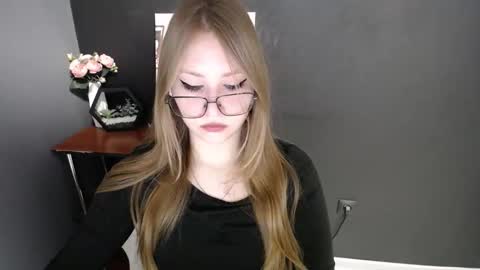 Snapshot of cute_minx chatting on 27, 2, 2026 Veronica online show from 27, 2, 2026