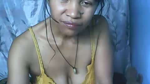 Snapshot of cute_moll chatting on 18, 12, 2024 murielle online show from 18, 12, 2024