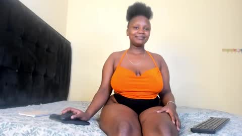 cute n nasty online show from 4, 12, 2024