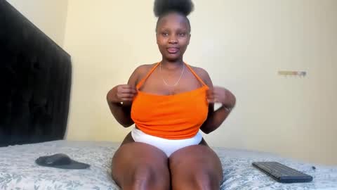 cute n nasty online show from 4, 12, 2024