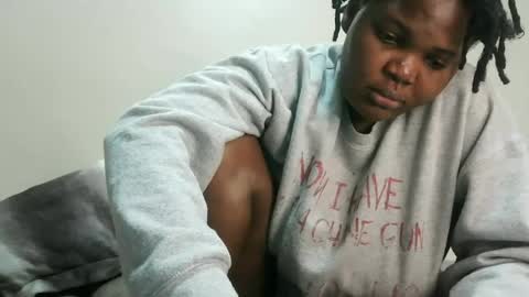 Snapshot of cute_roxie chatting on 17, 4, 2026 cute_roxie online show from 17, 4, 2026