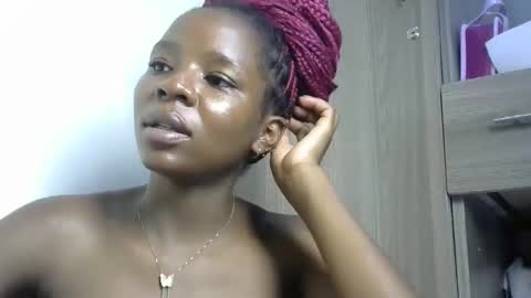 Snapshot of cute_sexy3 chatting on 30, 1, 2025 SHARON online show from 30, 1, 2025