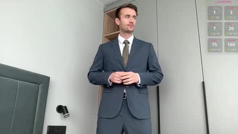 Snapshot of cute_skywalker chatting on 18, 9, 2025 cute_skywalker online show from 18, 9, 2025