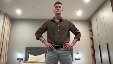 Snapshot of cute_skywalker chatting on 5, 11, 2025 cute_skywalker online show from 5, 11, 2025