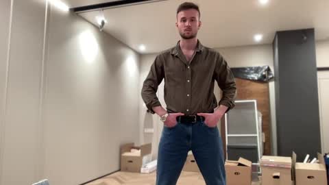 cute_skywalker online show from 14, 5, 2026