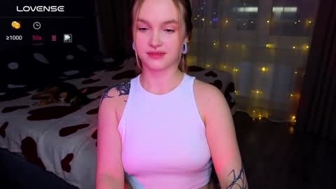 Snapshot of cute_summer_breathe chatting on 16, 1, 2025 Sue online show from 16, 1, 2025
