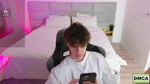 Thomas -  online show from 10, 2, 2025