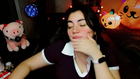 Snapshot of cuteambervi chatting on 20, 10, 2025 Princess Amber online show from 20, 10, 2025