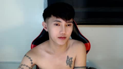 Snapshot of cuteasiancock98 chatting on 17, 7, 2026 Steph online show from 17, 7, 2026