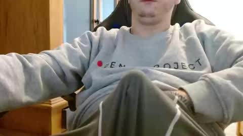 Snapshot of cuteboy090 chatting on 8, 5, 2026 Cuteboy090 online show from 8, 5, 2026