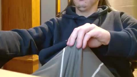 Snapshot of cuteboy090 chatting on 10, 5, 2026 Cuteboy090 online show from 10, 5, 2026