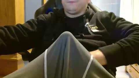 Snapshot of cuteboy090 chatting on 15, 5, 2026 Cuteboy090 online show from 15, 5, 2026