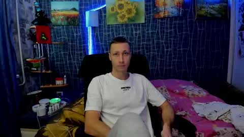 cuteboy228 online show from 6, 1, 2026