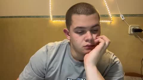 Snapshot of cutebutnaughty_ chatting on 1, 11, 2025 Alex online show from 1, 11, 2025