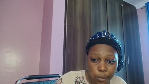 Snapshot of cutebuu chatting on 4, 11, 2025 cutebuu online show from 4, 11, 2025