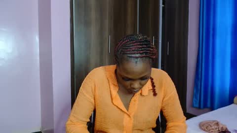 Snapshot of cutebuu chatting on 16, 12, 2025 cutebuu online show from 16, 12, 2025