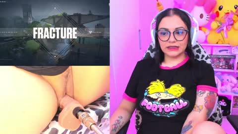 Cinna independent model online show from 20, 1, 2025