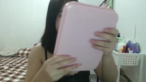 Snapshot of cutecindy2000 chatting on 18, 3, 2026 cutecindy2000 online show from 18, 3, 2026