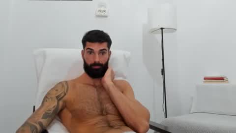 cuteeboy online show from 15, 10, 2025