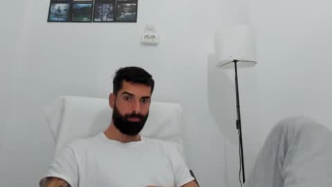 cuteeboy online show from 17, 10, 2025