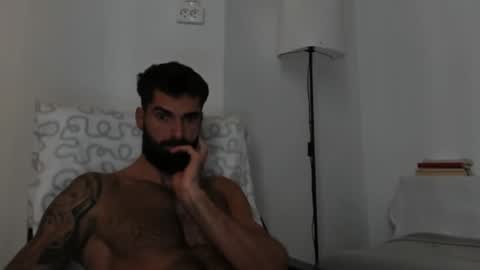 cuteeboy online show from 31, 10, 2025