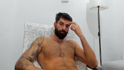 cuteeboy online show from 11, 11, 2025