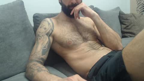 Snapshot of cuteeboy chatting on 16, 4, 2026 cuteeboy online show from 16, 4, 2026