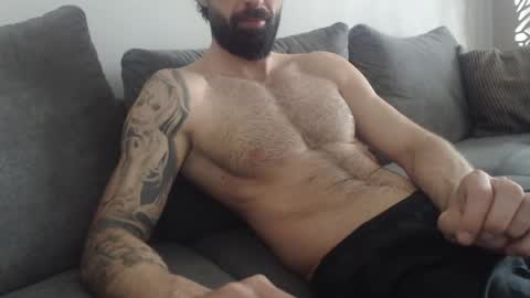 Snapshot of cuteeboy chatting on 24, 4, 2026 cuteeboy online show from 24, 4, 2026