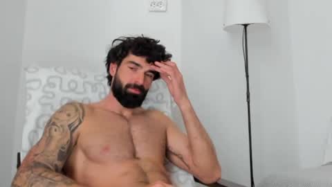 Snapshot of cuteeboy chatting on 7, 5, 2026 cuteeboy online show from 7, 5, 2026