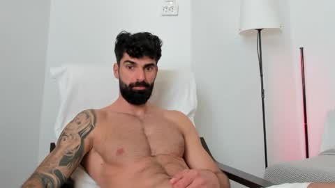 Snapshot of cuteeboy chatting on 29, 5, 2026 cuteeboy online show from 29, 5, 2026