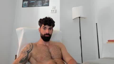 cuteeboy online show from 19, 6, 2026