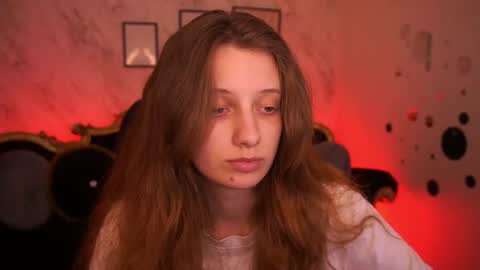 Snapshot of cuteefoxy chatting on 20, 6, 2026 Foxy online show from 20, 6, 2026