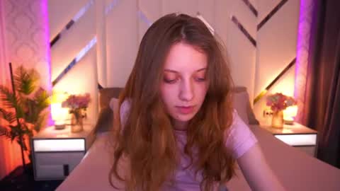 Snapshot of cuteefoxy chatting on 24, 6, 2026 Foxy online show from 24, 6, 2026