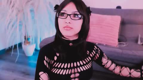 Zoe  online show from 30, 11, 2025