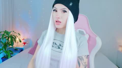 Zoe  online show from 14, 3, 2026