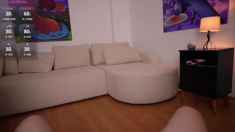 Snapshot of cutefacebigass chatting on 5, 10, 2025 Mia online show from 5, 10, 2025