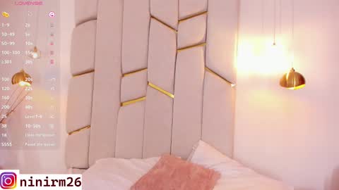 Snapshot of cutegirl__nini chatting on 22, 2, 2025 andre online show from 22, 2, 2025